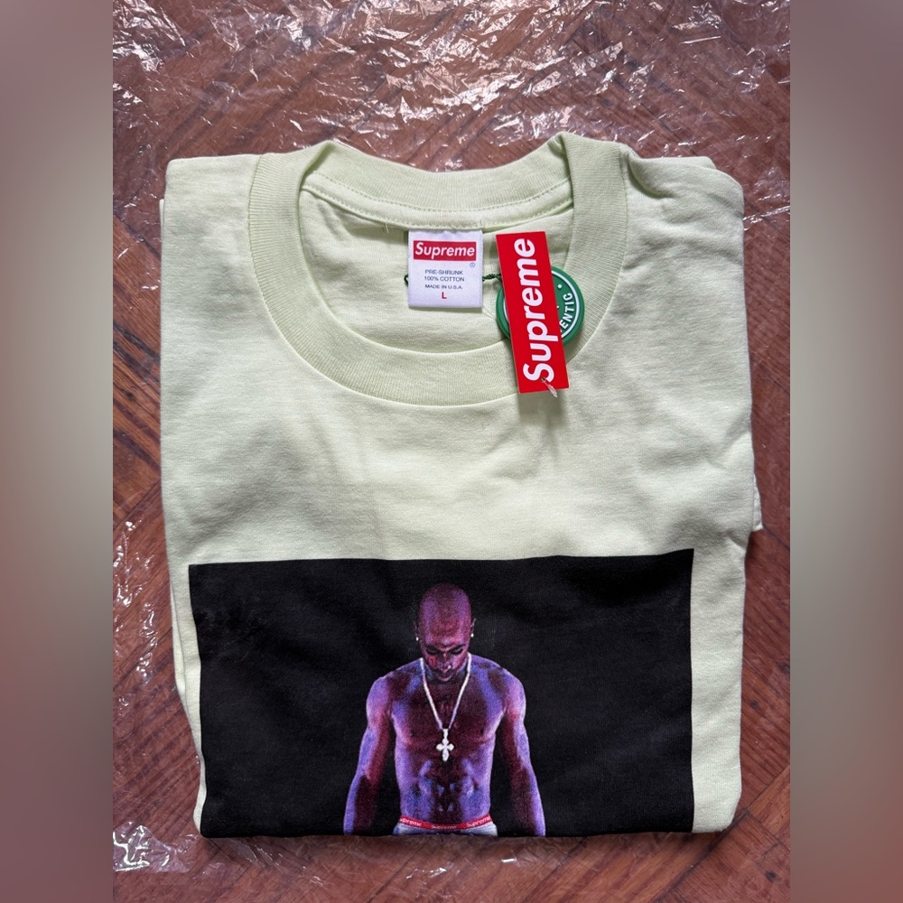 Supreme Tupac Hologram Tee Large Pale Mint